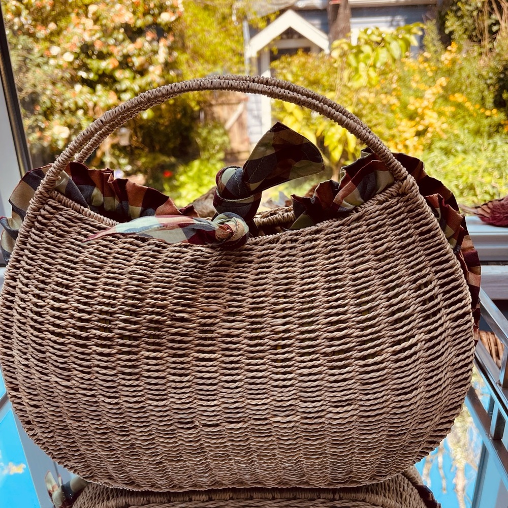 Woven Tan Handbag with Floral Accent